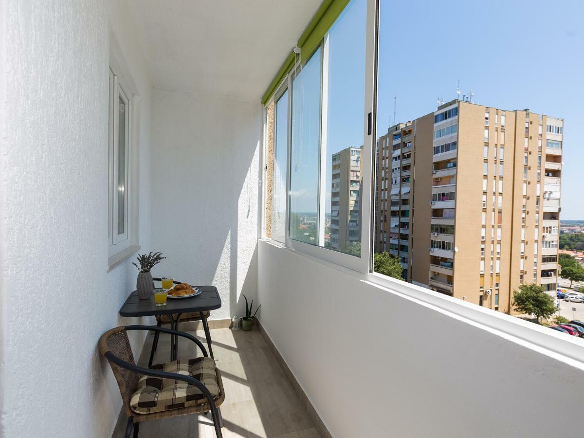 Apartment Lory'S Place Pula Exterior photo